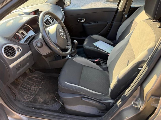 Renault clio, 2011 - afbeelding 8 van  21