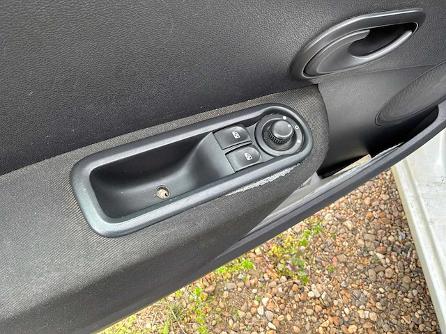 Renault clio bedrijfswagen - afbeelding 24 van  36