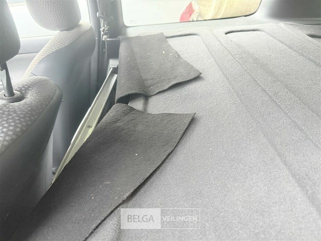 Renault clio, enkel voor vergunninghouders en erkende centra voor verschrotting - afbeelding 14 van  14