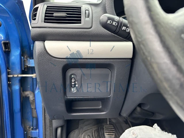 Renault clio generation 1.2i 16v campus, 2005 - afbeelding 15 van  37