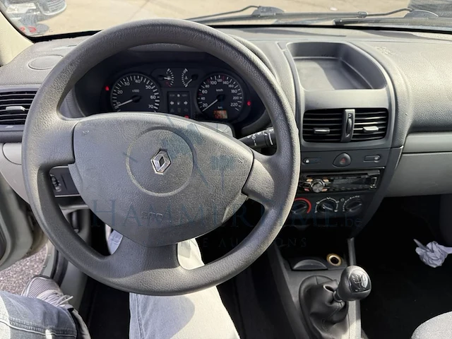Renault clio iii 1 2i 16v eco generique, 2002 - afbeelding 3 van  32