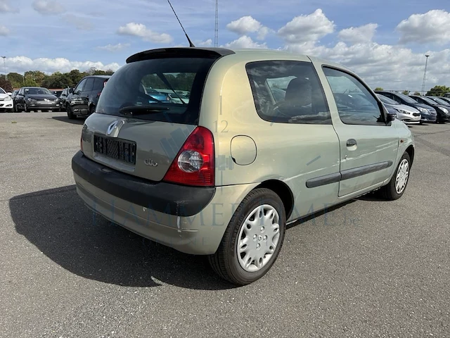 Renault clio iii 1 2i 16v eco generique, 2002 - afbeelding 28 van  32