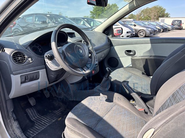 Renault clio iii 1.2i 16v authentique, 2007 - afbeelding 11 van  38