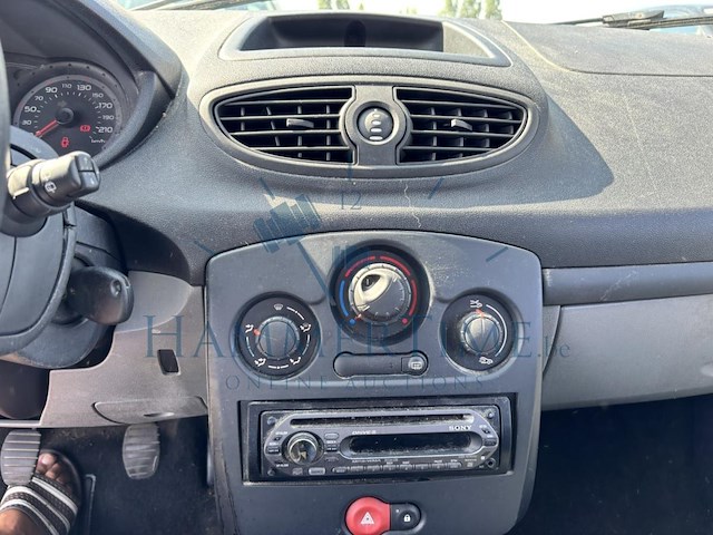 Renault clio iii 1.2i 16v authentique, 2007 - afbeelding 15 van  38