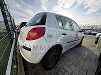 Renault clio iii 1.2i 16v authentique, 2008 - afbeelding 28 van  33