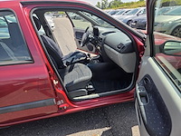 Renault clio iii 1.2i 16v community black 75, 2010 - afbeelding 8 van  43