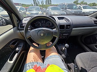Renault clio iii 1.2i 16v community black 75, 2010 - afbeelding 13 van  43