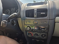 Renault clio iii 1.2i 16v community black 75, 2010 - afbeelding 16 van  43