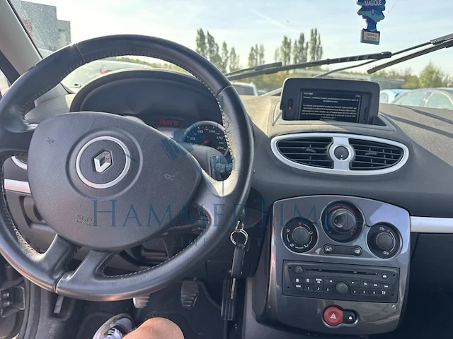 Renault clio iii phase 1 5 dci ice watch fap, 2011 - afbeelding 6 van  39