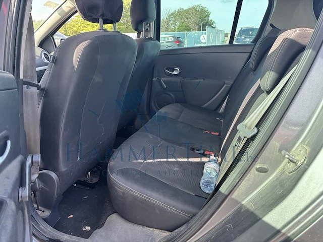 Renault clio iii phase 1 5 dci ice watch fap, 2011 - afbeelding 15 van  39