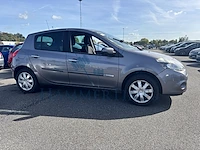 Renault clio iii phase 1 5 dci ice watch fap, 2011 - afbeelding 34 van  39