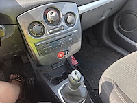 Renault clio iii phase 1.2i expression 75, 2011 - afbeelding 18 van  43