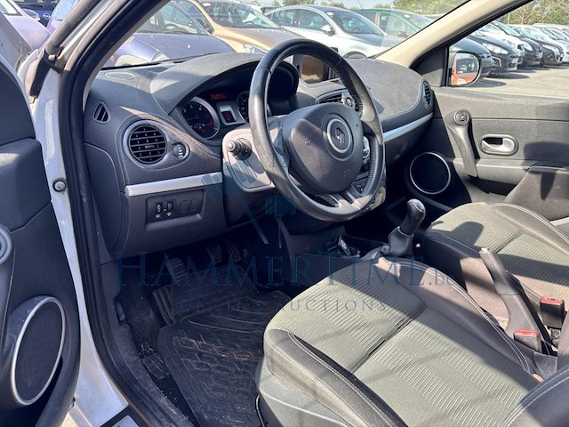 Renault clio iii phase 1.5 dci ice-watch fap, 2011 - afbeelding 2 van  37