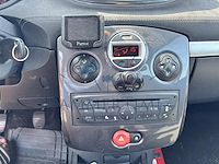 Renault clio iii phase 1.5 dci ice-watch fap, 2011 - afbeelding 6 van  37