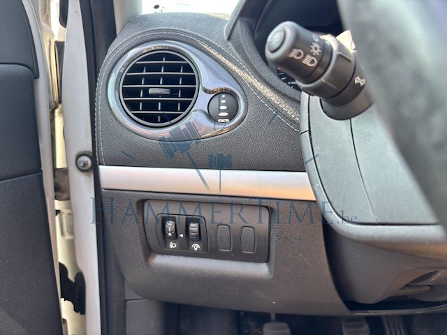 Renault clio iii phase 1.5 dci ice-watch fap, 2011 - afbeelding 13 van  37