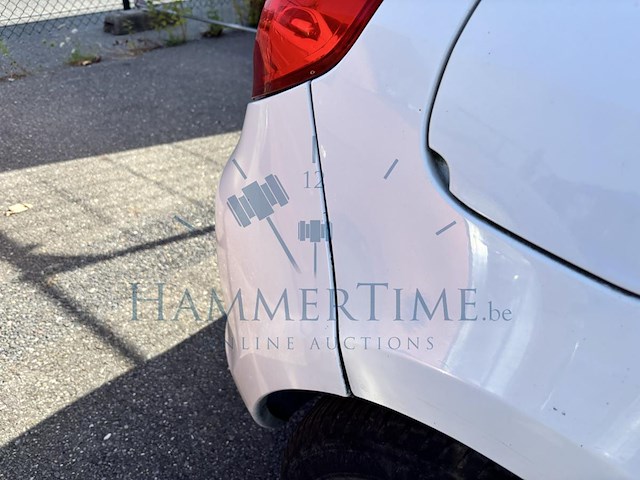 Renault clio iii phase 1.5 dci ice-watch fap, 2011 - afbeelding 27 van  37
