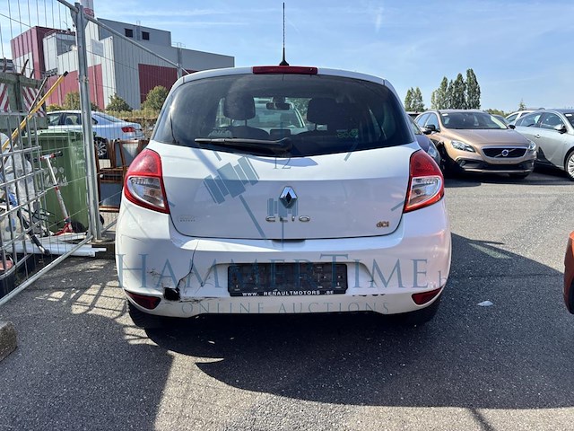 Renault clio iii phase 1.5 dci ice-watch fap, 2011 - afbeelding 34 van  37