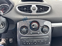 Renault clio iii phase ii 1.5 dci ice-watch fap, 2011 - afbeelding 7 van  27