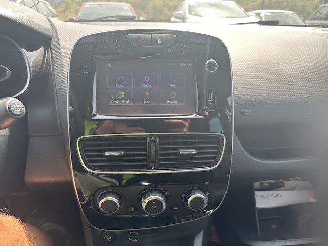 Renault clio iv phase 0.9 tce limited#2 (eu6c) 90, 2018 - afbeelding 4 van  32