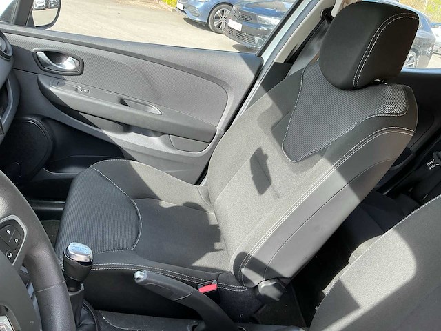 Renault clio personenauto - afbeelding 7 van  13