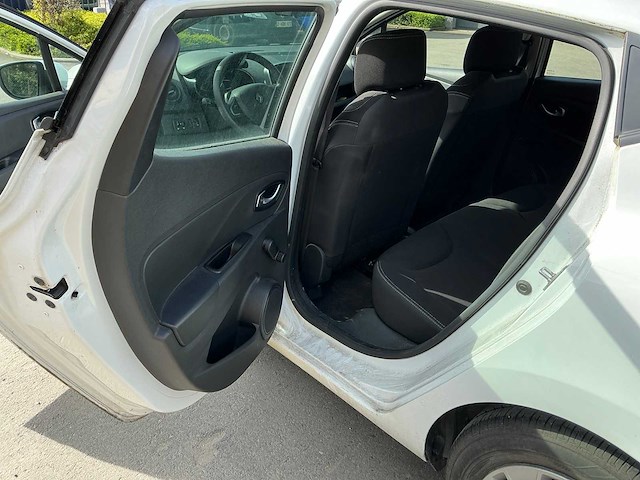 Renault clio personenauto - afbeelding 21 van  25