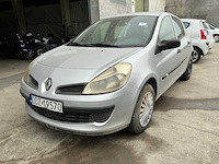 Renault clio personenauto - afbeelding 1 van  12