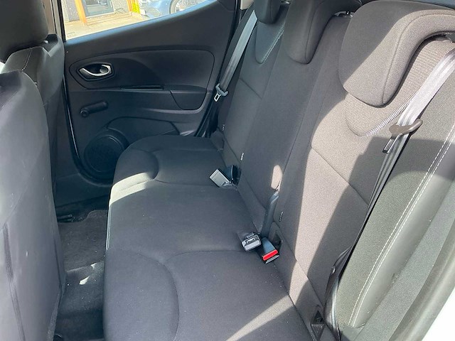 Renault clio personenauto - afbeelding 15 van  25