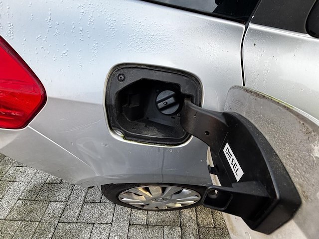 Renault clio sw.phase ii expression, 2010 - afbeelding 11 van  31