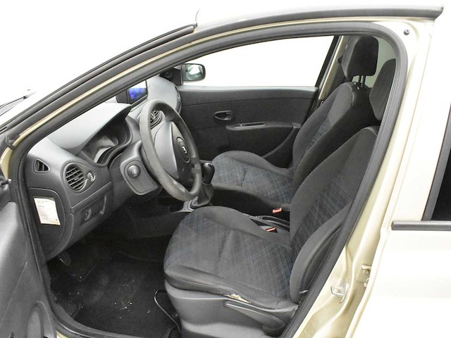 Renault clio - afbeelding 2 van  38