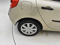 Renault clio - afbeelding 19 van  38