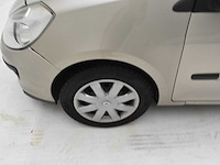 Renault clio - afbeelding 26 van  38