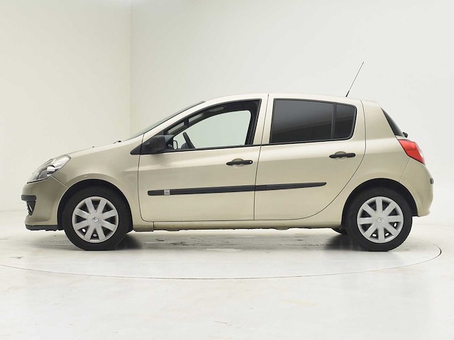 Renault clio - afbeelding 33 van  38