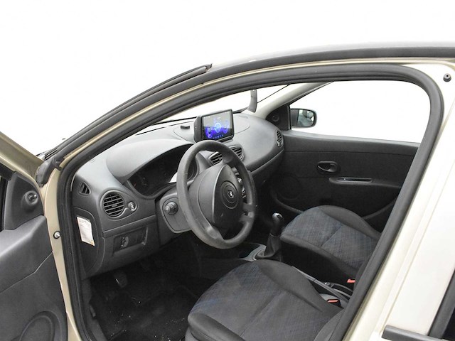 Renault clio - afbeelding 38 van  38