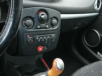 Renault clio - afbeelding 9 van  18