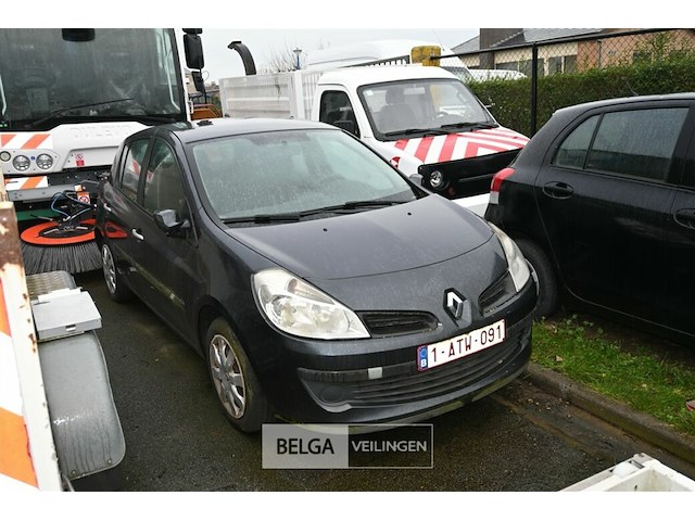Renault clio - afbeelding 1 van  18