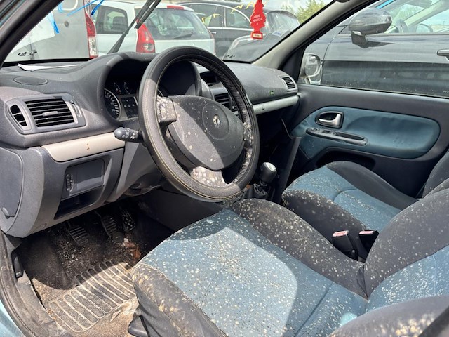 Renault clio - afbeelding 12 van  12