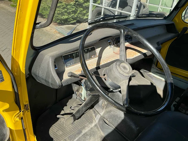 Renault estafette oldtimer - afbeelding 3 van  16