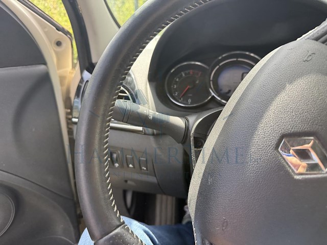 Renault fluence 1 6i dynamique, 2013 - afbeelding 10 van  30