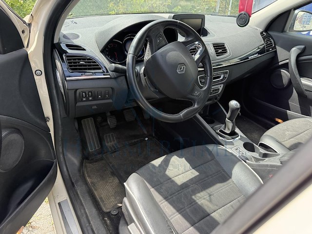 Renault fluence 1 6i dynamique, 2013 - afbeelding 28 van  30