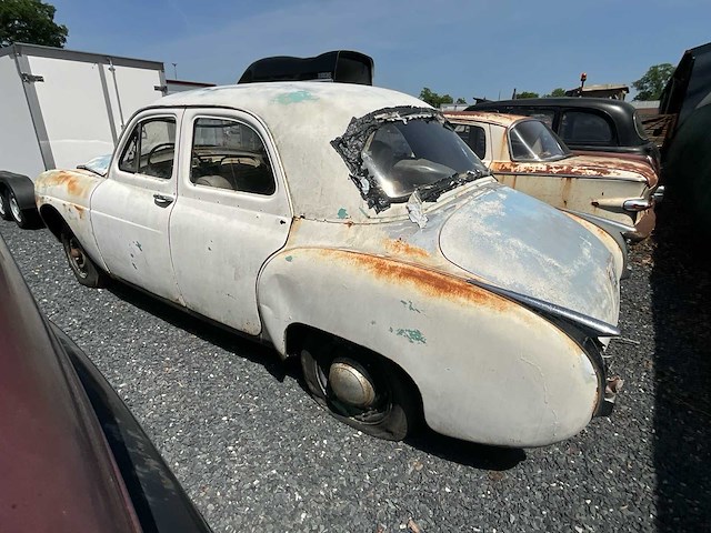 Renault frégate r1104 vintage auto's > 15 - afbeelding 21 van  27