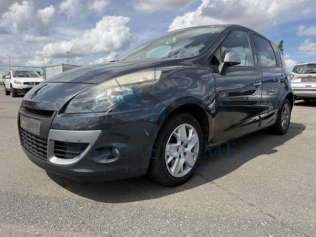 Renault grand scenic 3 1.6i silver edition 5pl., 2011 - afbeelding 1 van  36