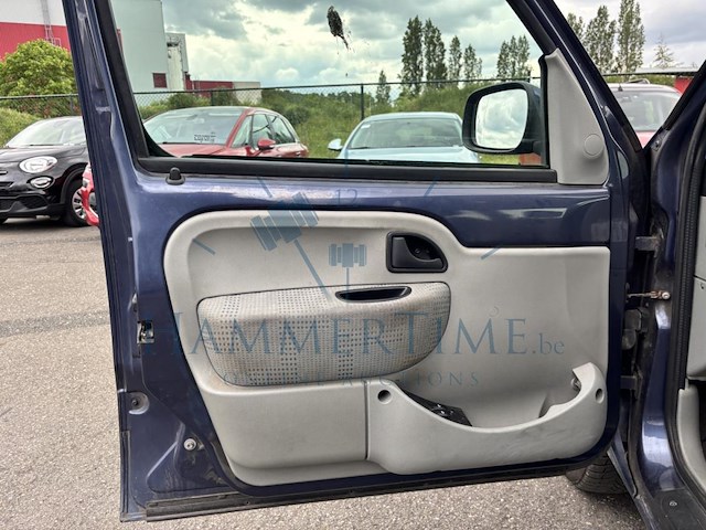Renault kangoo 1.2i 16v authentique confort,2005 - afbeelding 37 van  37