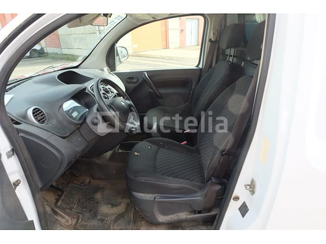 Renault kangoo 1,5 dci 80 utility van (2014-124,412 km) - afbeelding 4 van  38
