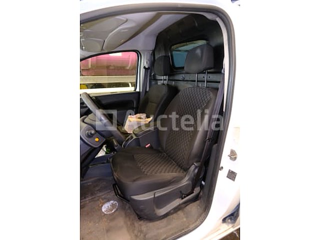 Renault kangoo bus (2012-122,287 km) - afbeelding 36 van  36