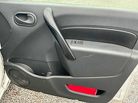 Renault kangoo compact bedrijfswagen - afbeelding 15 van  50