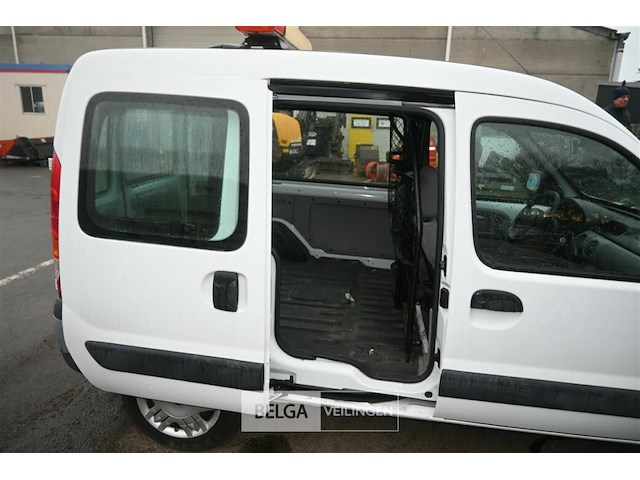Renault kangoo lichte vrachtwagen - afbeelding 16 van  23