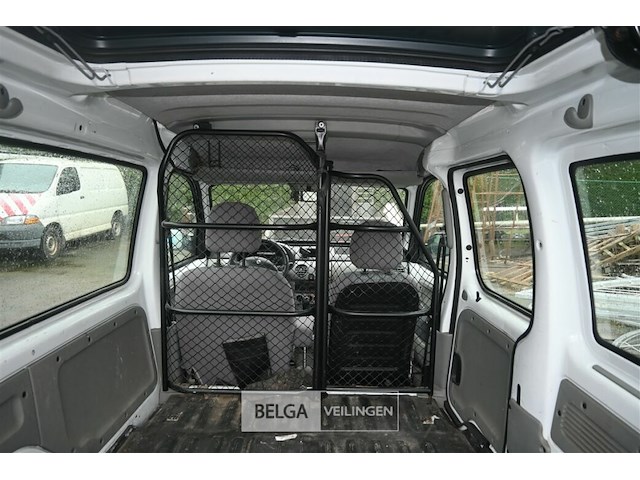 Renault kangoo lichte vrachtwagen - afbeelding 21 van  23