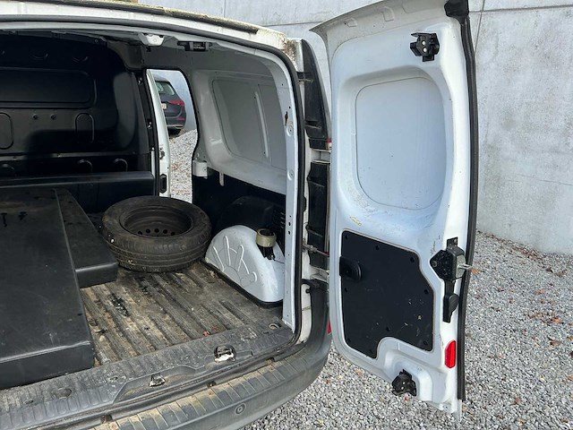 Renault kangoo lichte vrachtwagen - afbeelding 6 van  28