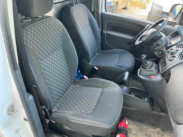 Renault kangoo lichte vrachtwagen - afbeelding 11 van  28