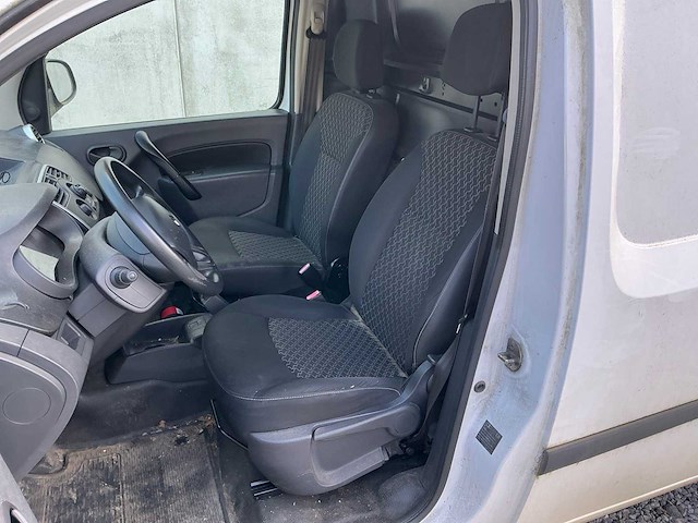Renault kangoo lichte vrachtwagen - afbeelding 14 van  28